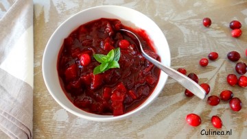 Cranberry bieten compote