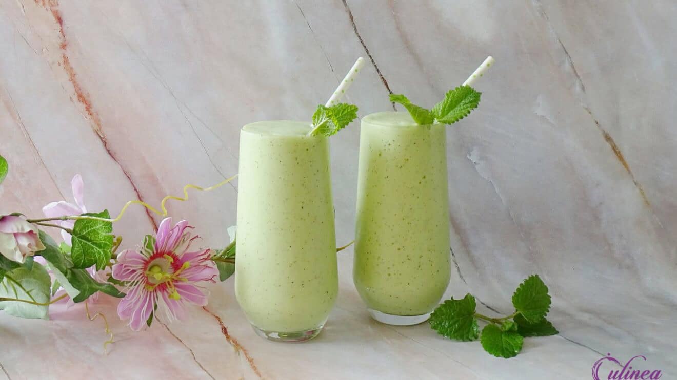 Kiwi smoothie met citroenmelisse