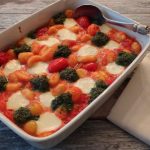 Gnocchi met tomaatjes, mozzarella en boerenkoolpesto