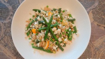 Warme Tarlysalade met asperges, boontjes en citroen