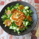 Salade met halloumi en sinaasappel
