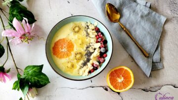 SunGold kiwi smoothie bowl:
