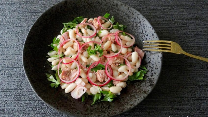 Witte bonensalade met tonijn