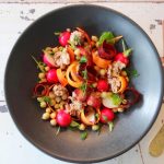 Salade met Mediterrane boontjes mix, wortel en radijsjes