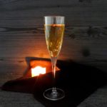 Sparkling Gold Champagne Cocktail
