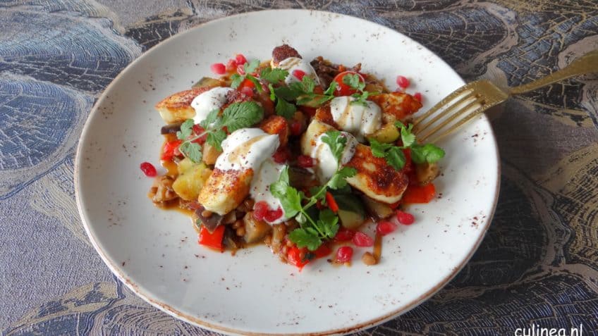 Arabische ratatouille met halloumi frietjes