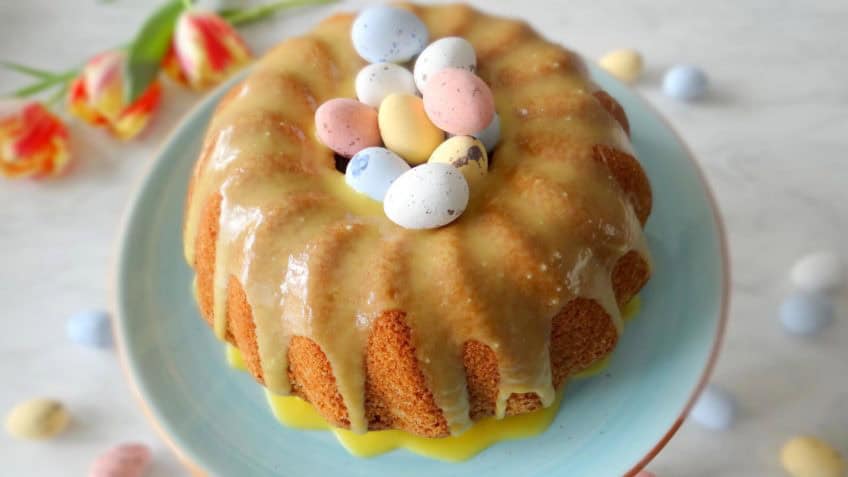 Paascake met advocaat