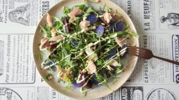 Salade forel, truffelaardappel en biet