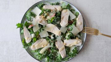 Baby boerenkoolsalade met kipfilet