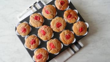 Volkoren aardbei en yoghurtmuffins