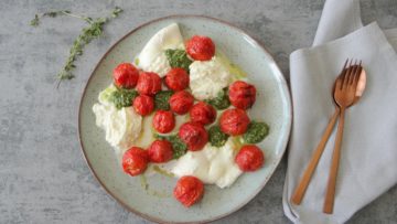 Geroosterde tomaten Caprese salade