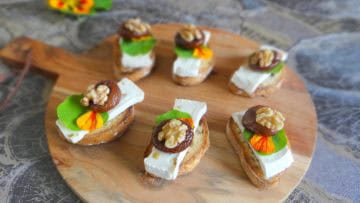 Bruschetta met geitenkaas, vijgen en walnoten