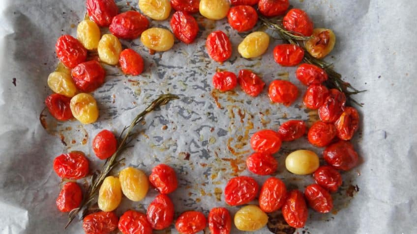 Gnocchi met in de oven geroosterde tomaatjes