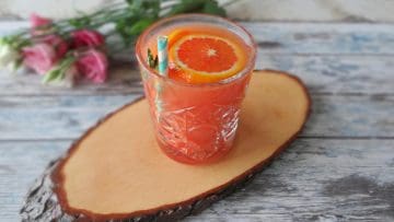 Bloedsinaasappel vlierbloesem mocktail