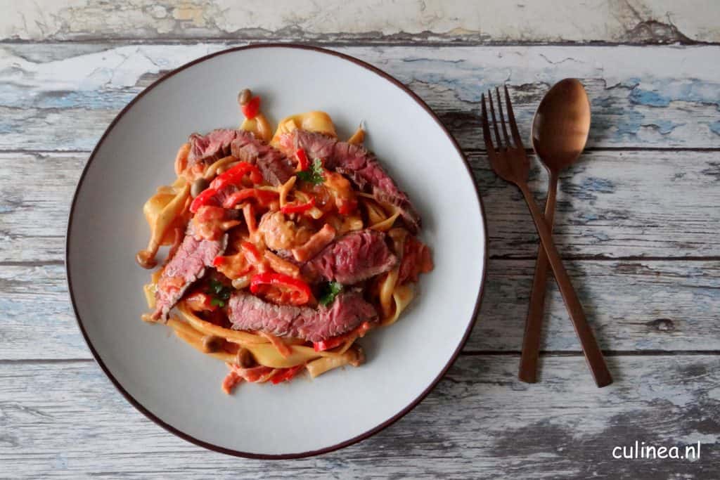 Pappardelle met bavette Stroganoff Culinea.nl;