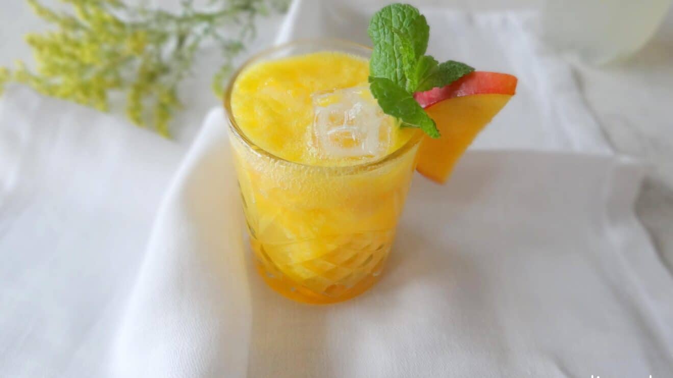 Mango bitter lemon mocktail - Culinea.nl;