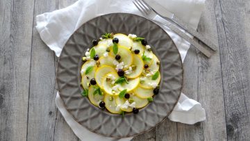 Carpaccio van gele courgette