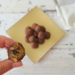 Dulce de leche truffels met zwarte knoflook