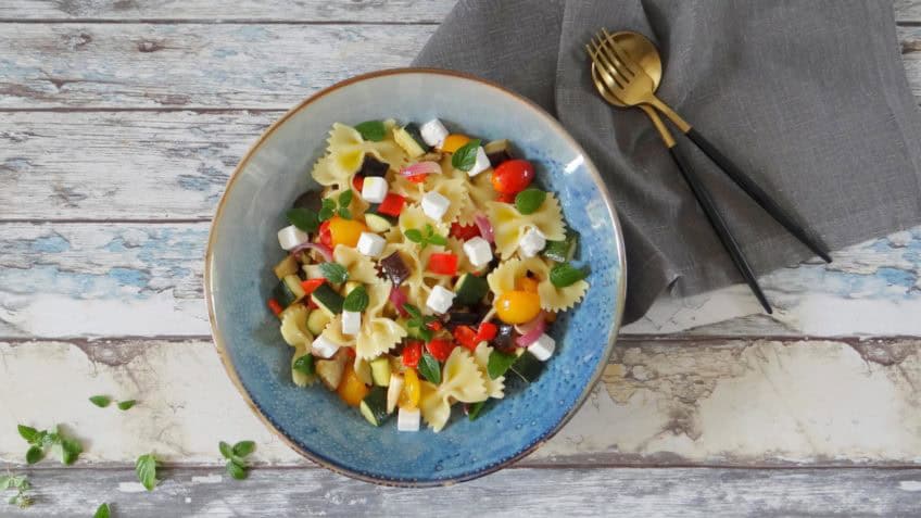 Pasta salade met ratatouille