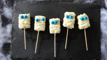 Rice crispy mummies