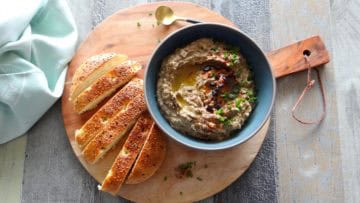 Baba Ganoush met zwarte knoflook