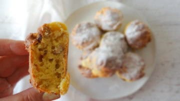 Luchtige kwarkbollen met dadels en walnoten