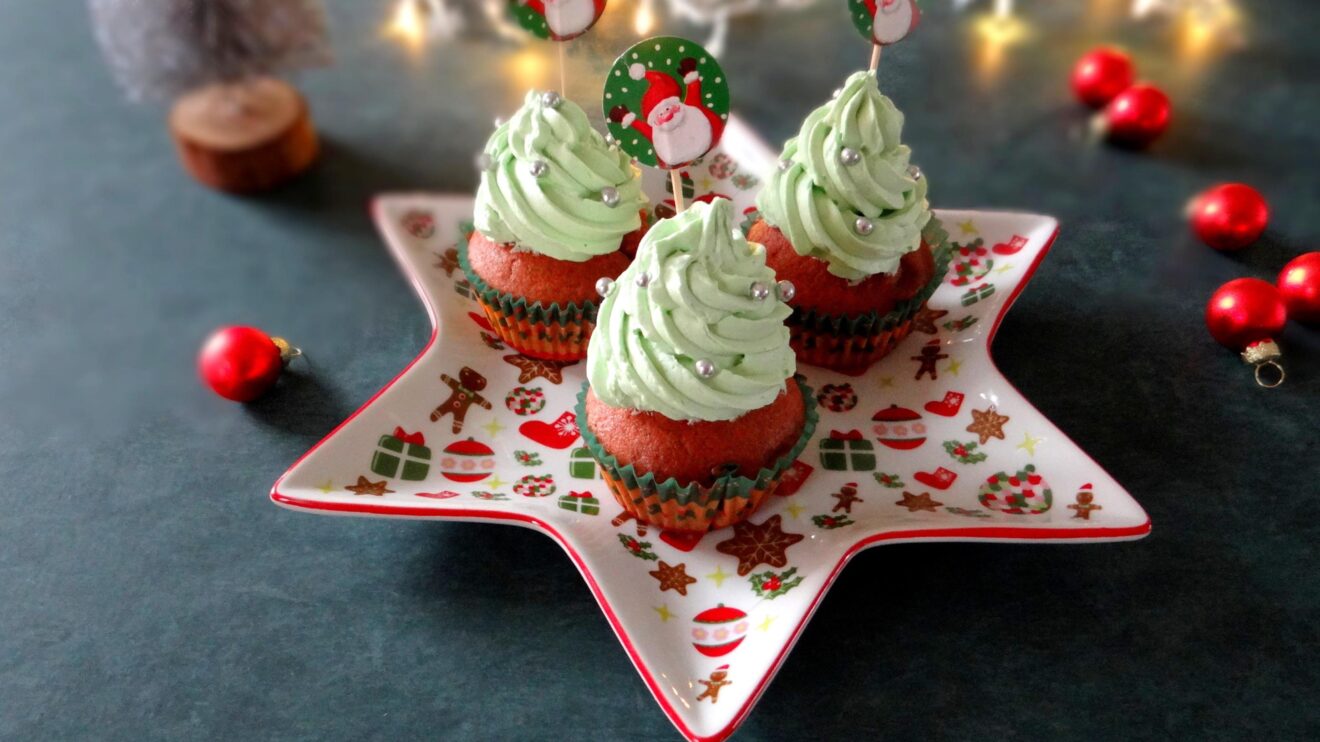 Red velvet Kerst cupcakes