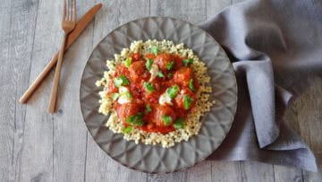 Vegetarische balletjes in tomatensaus