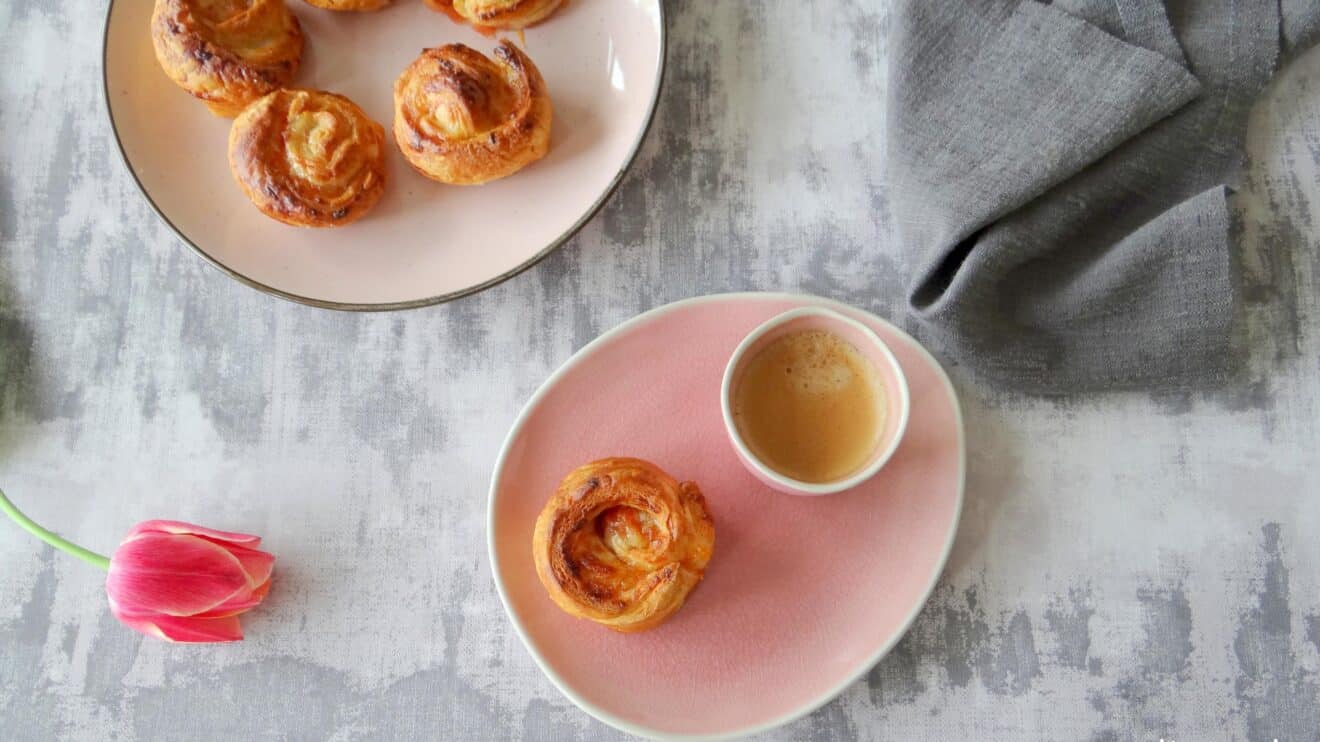 Cruffins gevuld met jam