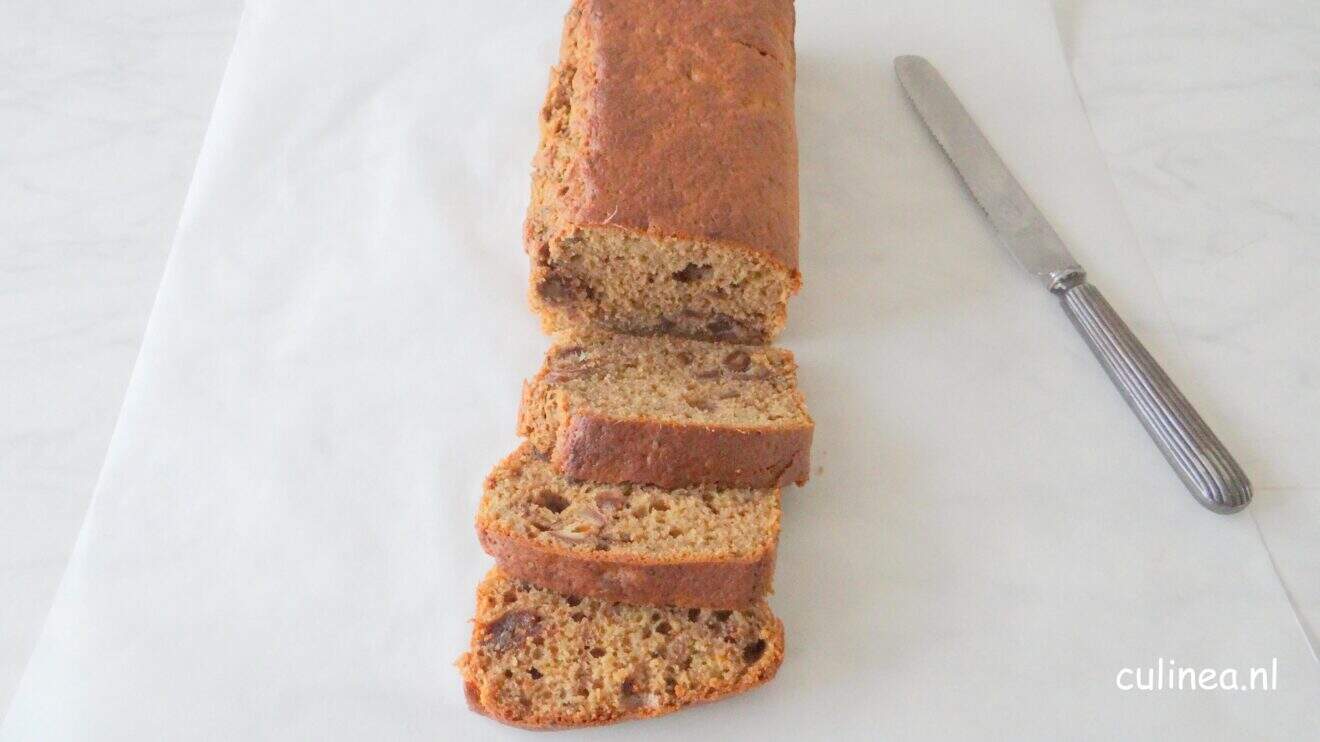 Koffie bananenbrood met dadels