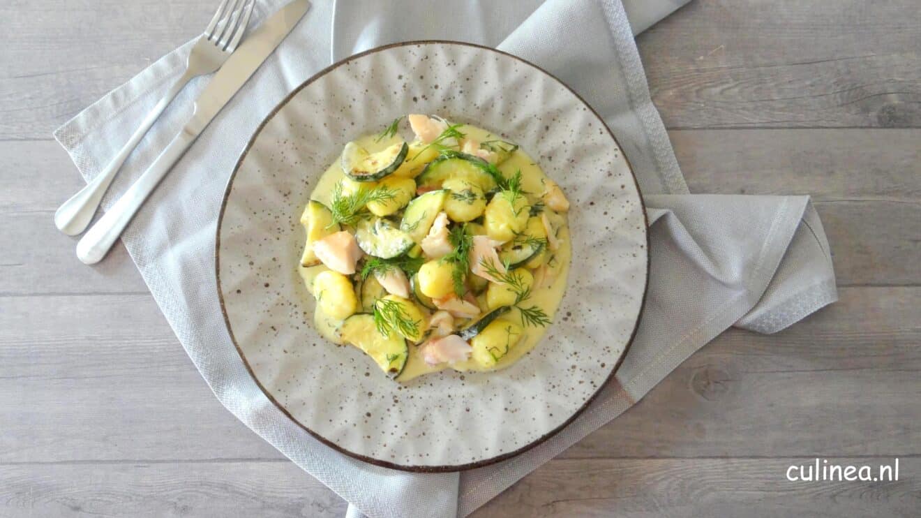 Gnocchi met courgette en gerookte forel