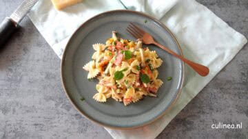 Pasta met Parmaham en paprika