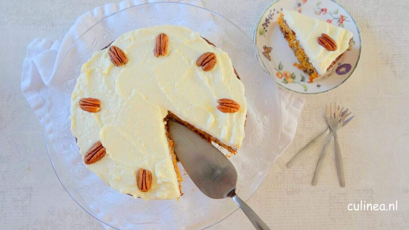 Carrot cake met roomkaas topping