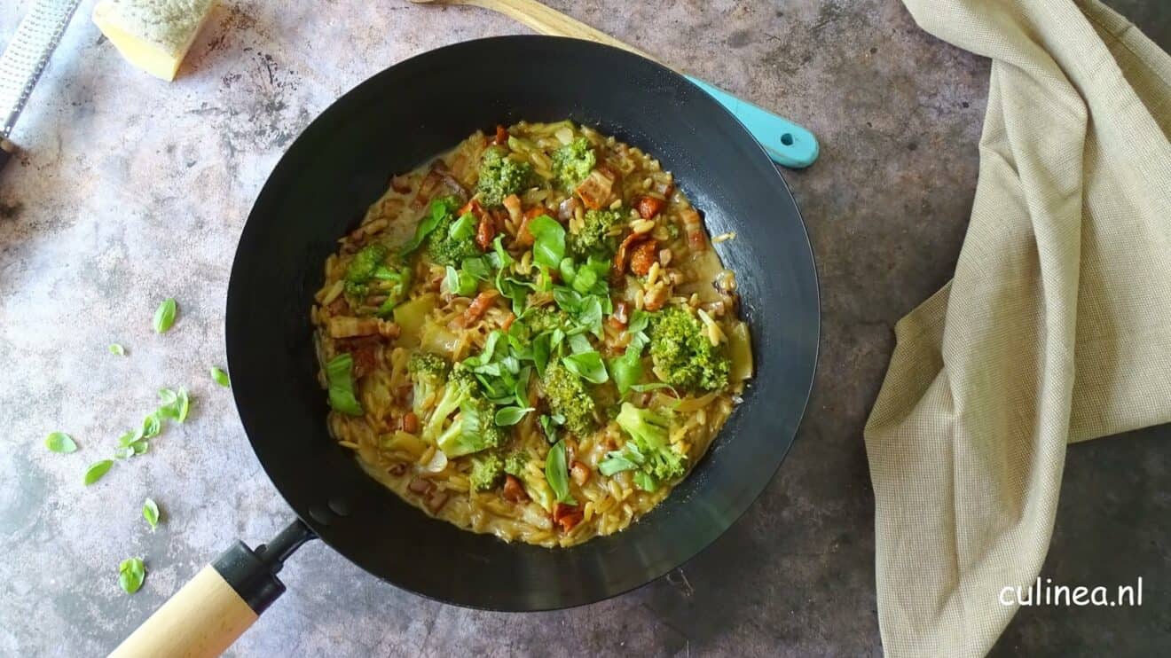 Orzo met broccoli en roomsaus