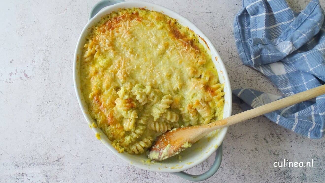 Groene Mac and Cheese met broccoli