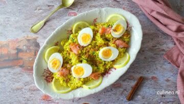 Kedgeree met warm gerookte zalm