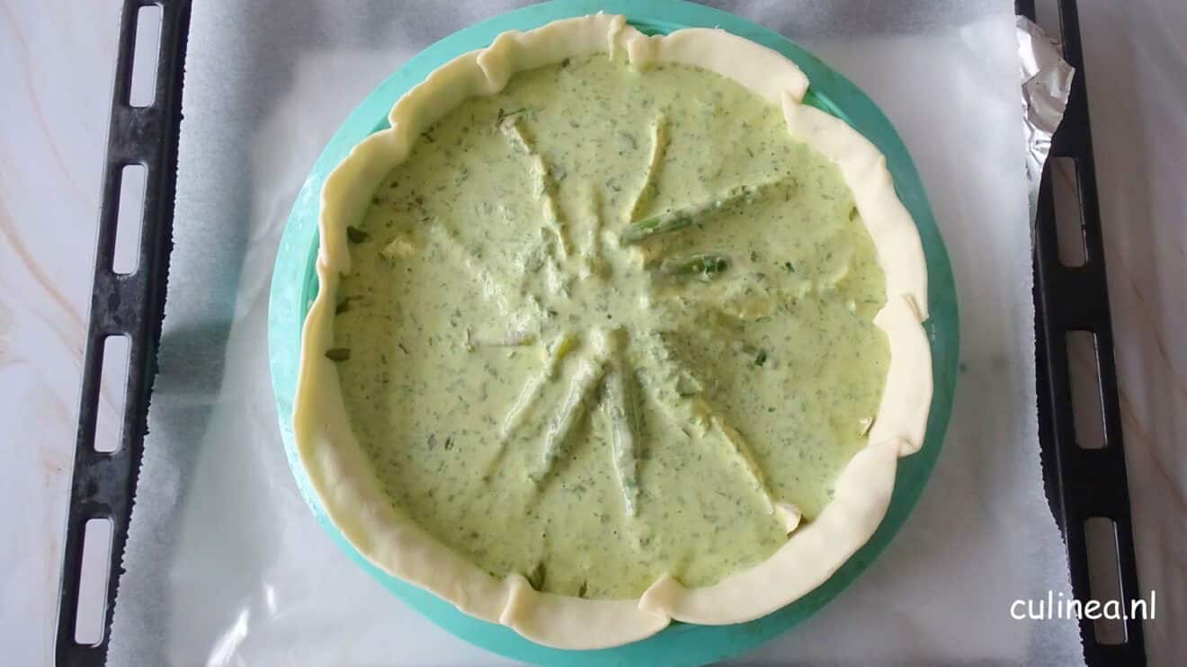 Quiche met groene asperges en brie