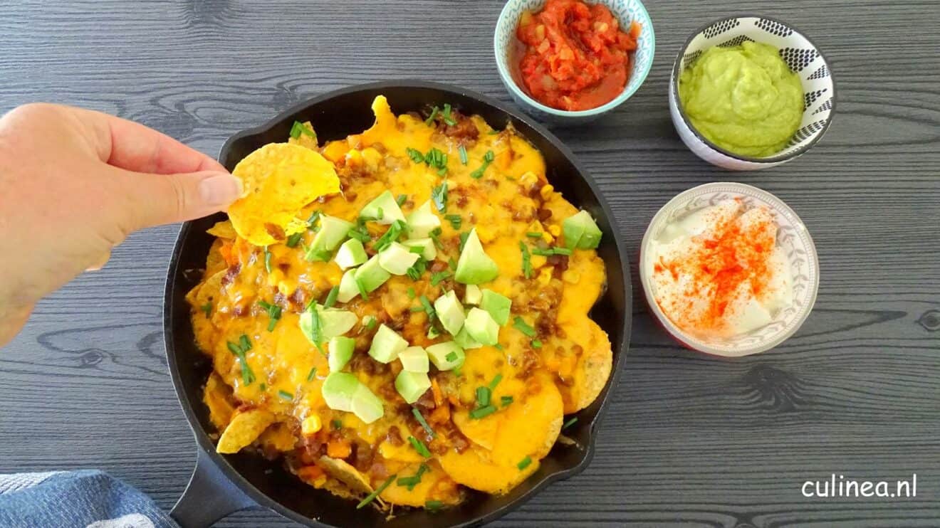 Nachos met vegetarisch gehakt