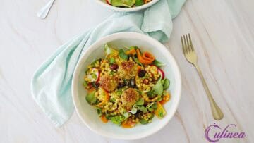 Parelcouscous en linzensalade met falafel