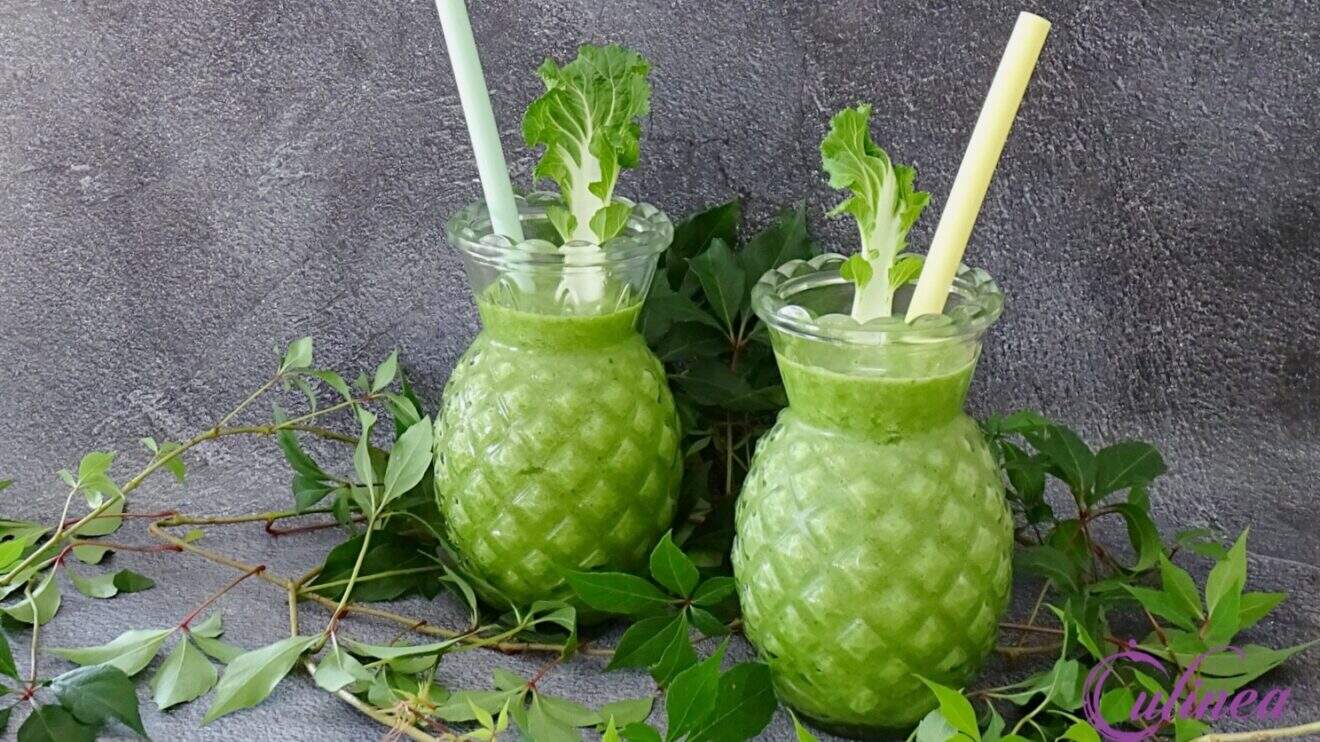 Paksoi smoothie met ananas