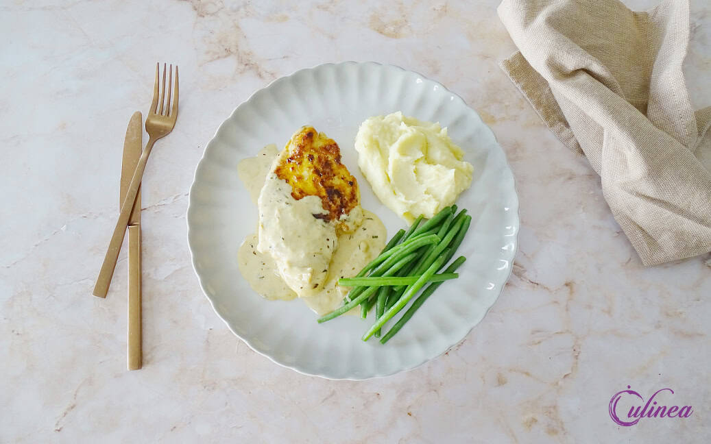 Kipfilet in Parmezaanse kaassaus