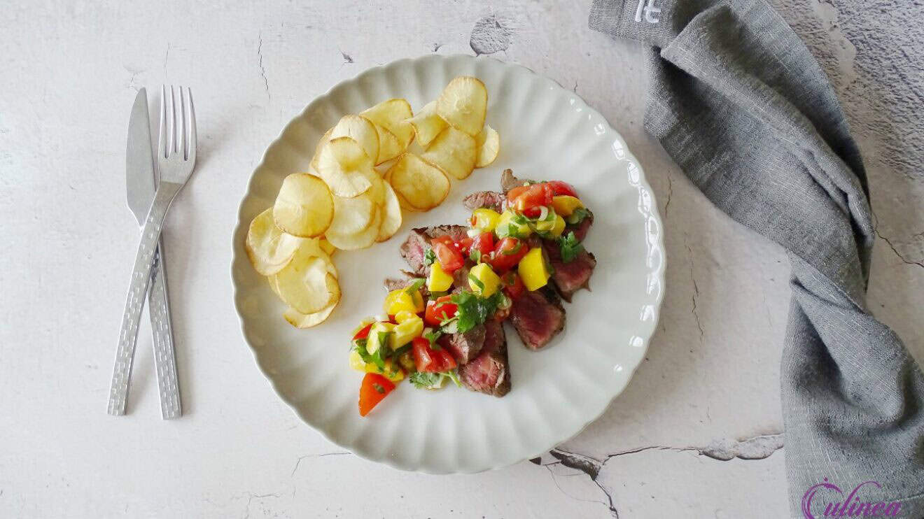 Steak in rum marinade met mangosalsa