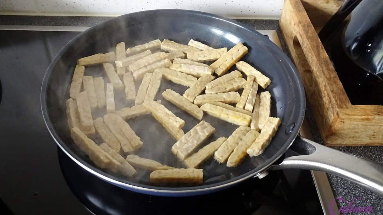 Sambal goreng tempeh