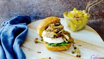 Geitenkaas burger met paddenstoelen