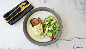 Steak met blauwe kaas mosterdsaus