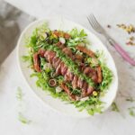 Steaksalade met salsa verde