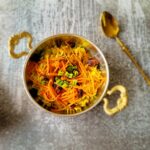Afghaanse rijst met wortel en rozijnen